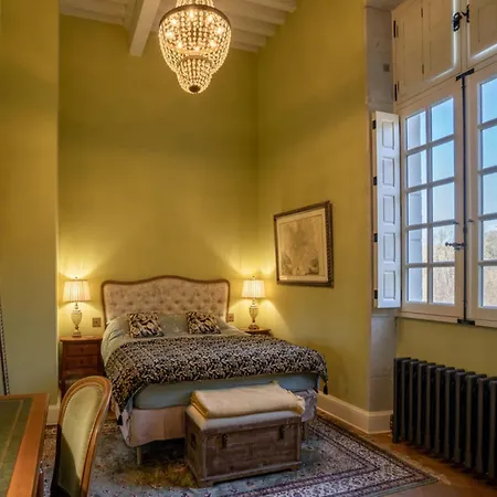 Prázdninový dům Elite 7-bedroom Near *